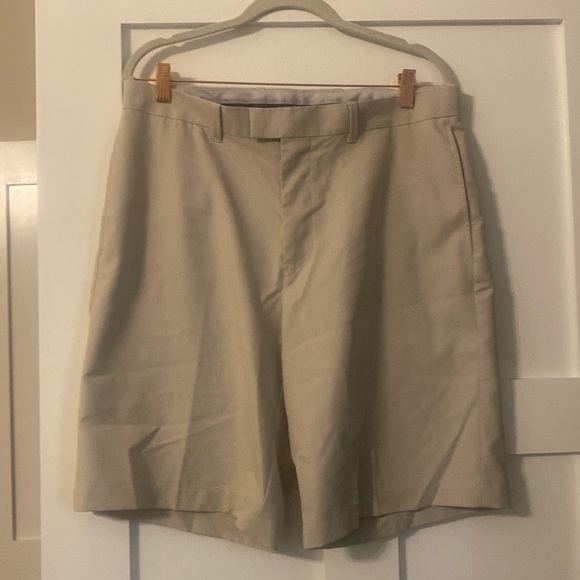 Callaway Tan Golf Shorts - Picture 1 of 5